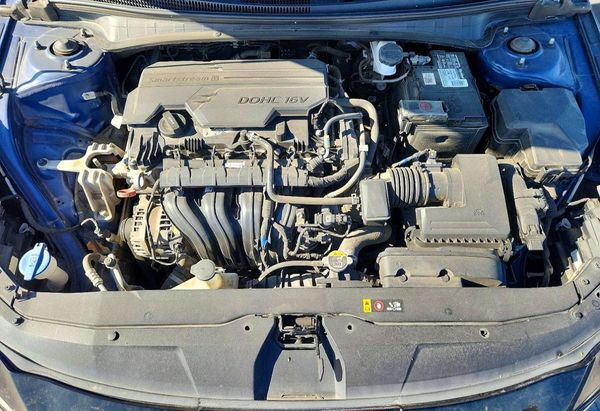 2021 HYUNDAI ELANTRA SEL