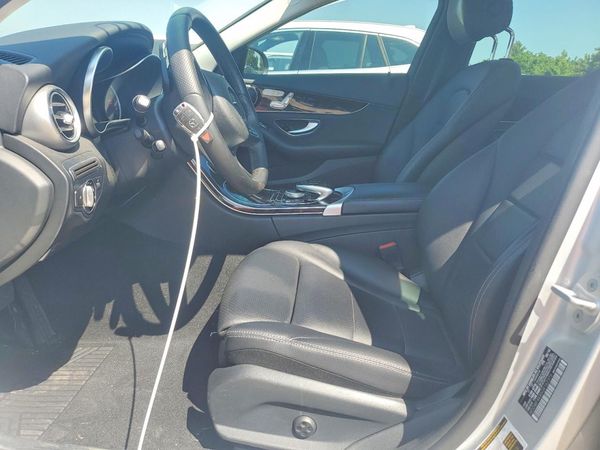 2016 MERCEDES-BENZ C C300