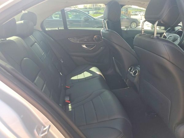 2016 MERCEDES-BENZ C C300