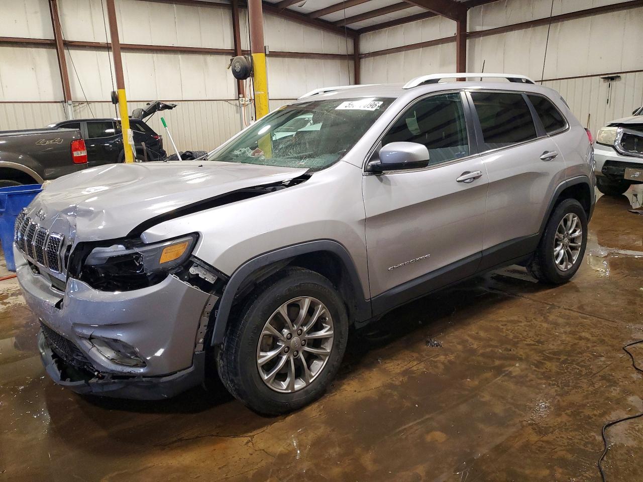 2019 JEEP CHEROKEE LATITUDE PLUS 4X4