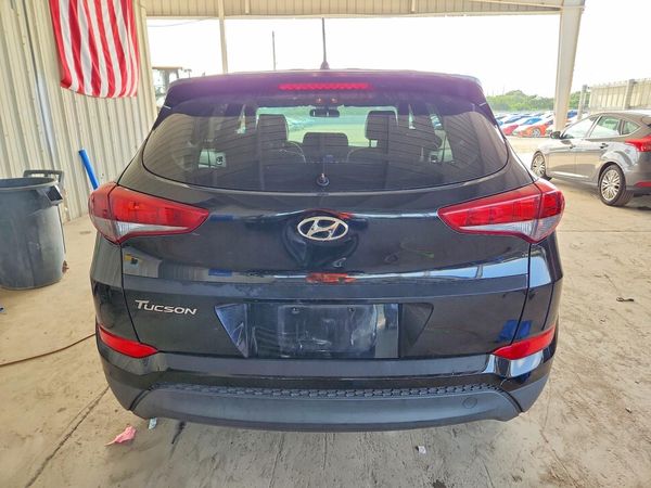 2018 HYUNDAI TUCSON SE Standard