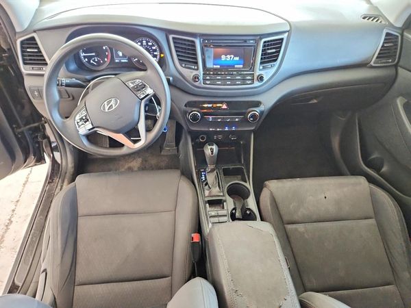 2018 HYUNDAI TUCSON SE Standard