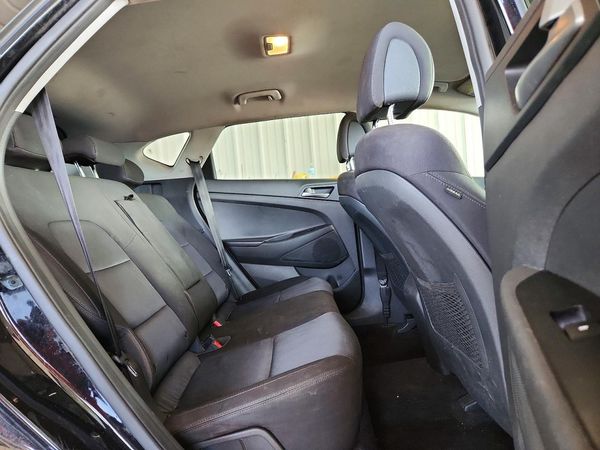 2018 HYUNDAI TUCSON SE Standard