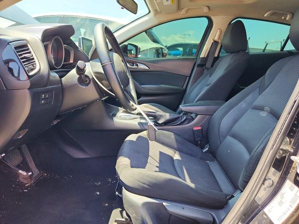 2016 MAZDA 3