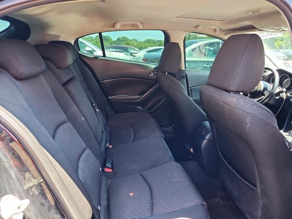 2016 MAZDA 3