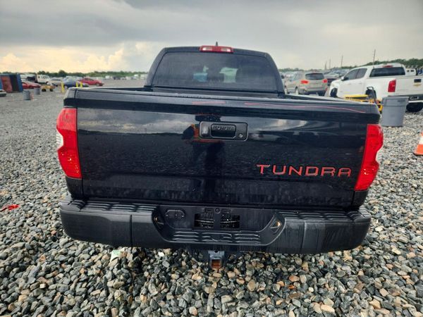 2021 TOYOTA TUNDRA