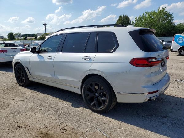 2022 BMW X7 xDrive40i