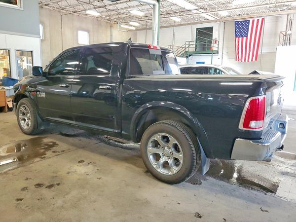 2015 RAM 1500 LARAMIE CREW CAB 4X4