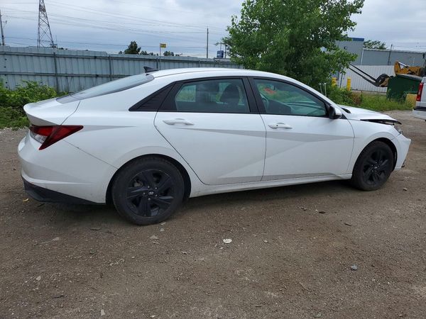 2022 HYUNDAI ELANTRA SEL