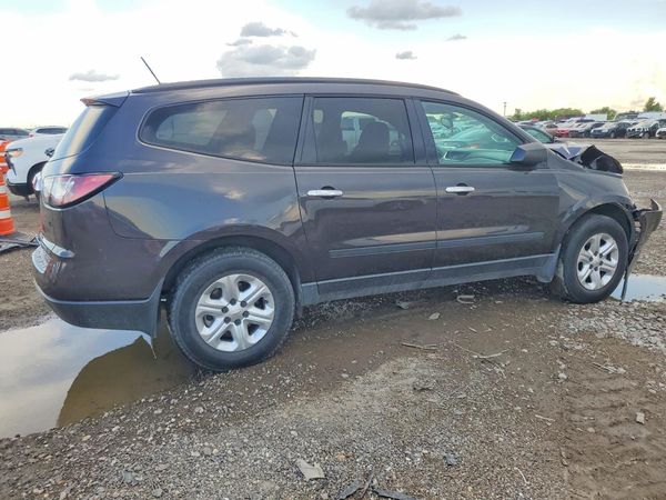 2013 CHEVROLET TRAVERSE LS