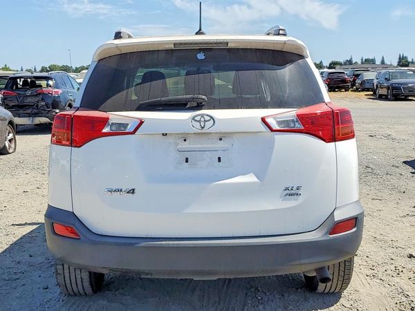 2015 TOYOTA RAV4 XLE (M Grade)