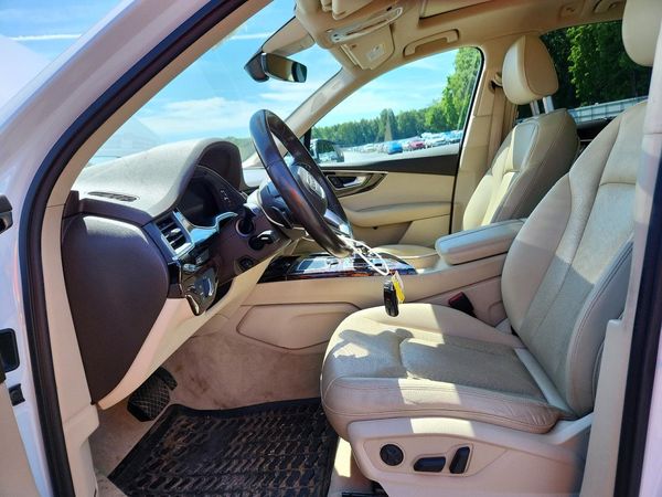 2019 AUDI Q7