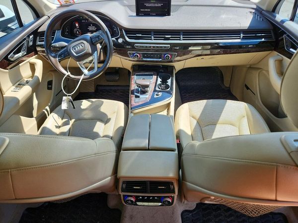 2019 AUDI Q7