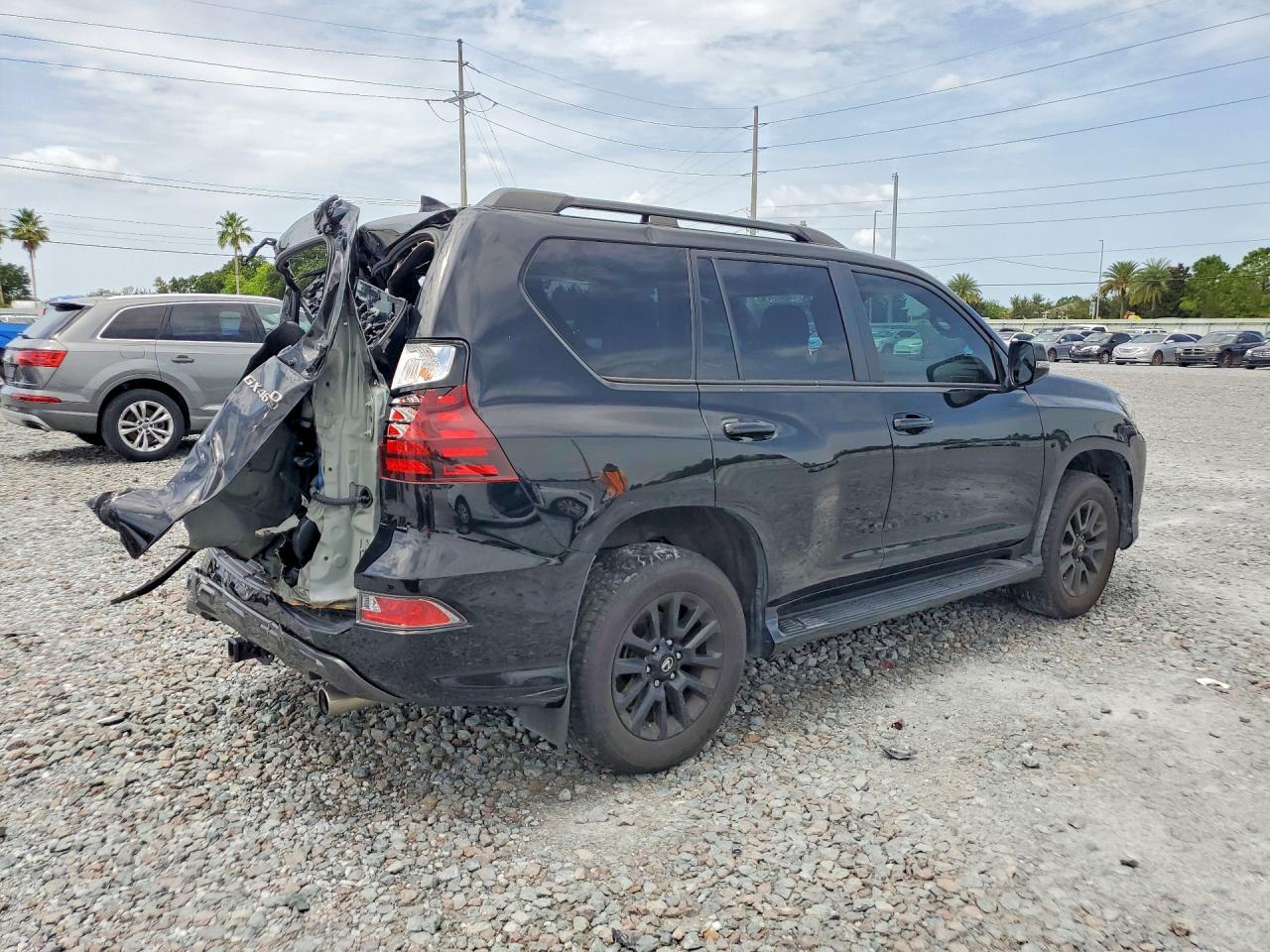 2022 LEXUS GX