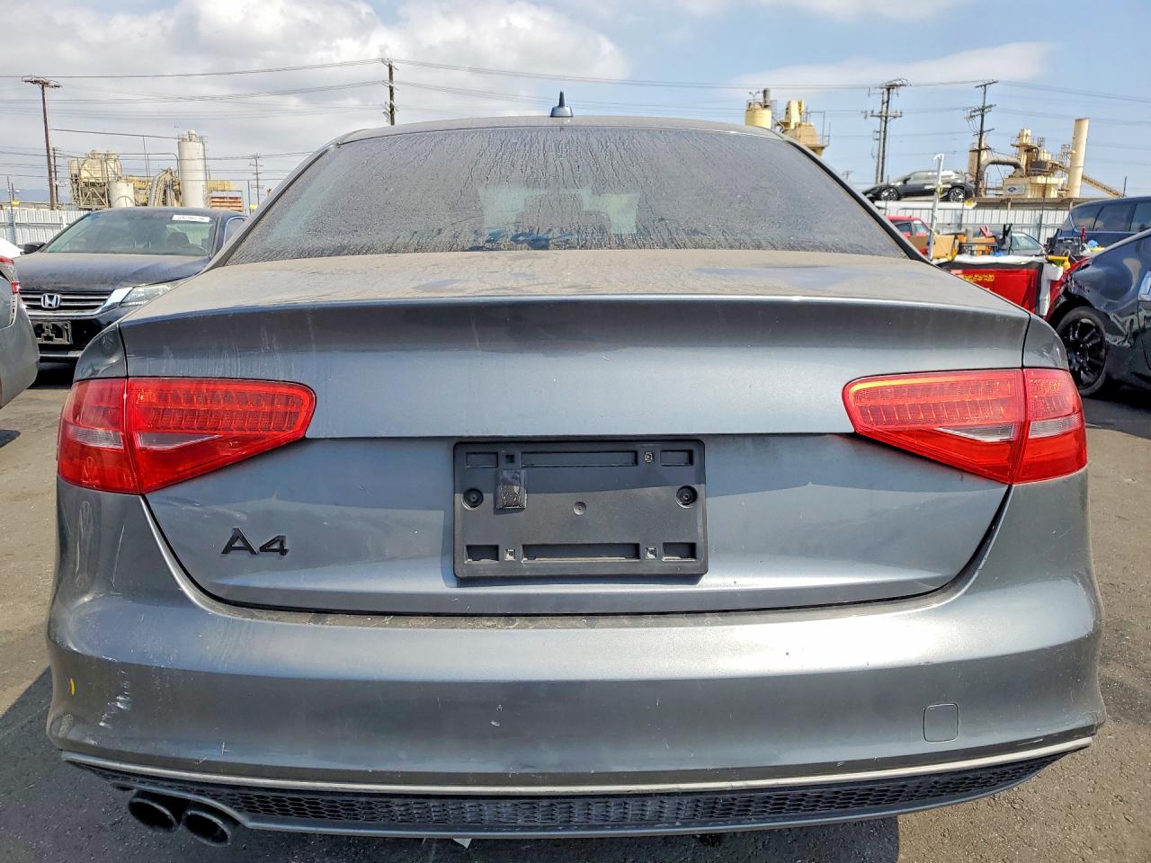 2015 AUDI A4 Premium