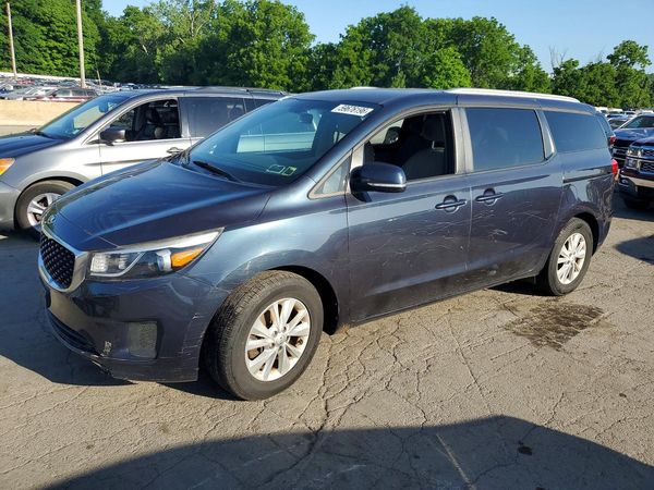 2016 KIA SEDONA LX - Middle-low