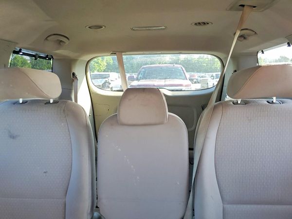 2016 KIA SEDONA LX - Middle-low