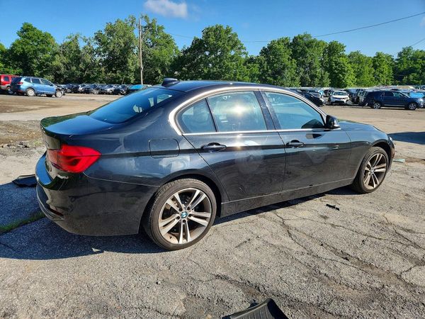 2018 BMW 330 xDrive SA