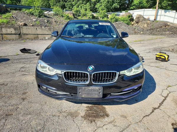 2018 BMW 330 xDrive SA