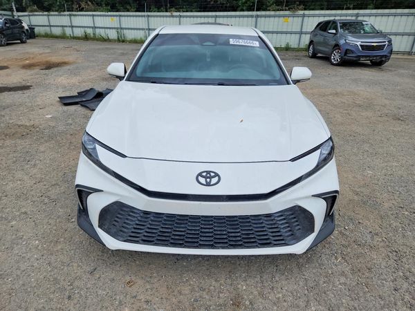 2025 TOYOTA CAMRY