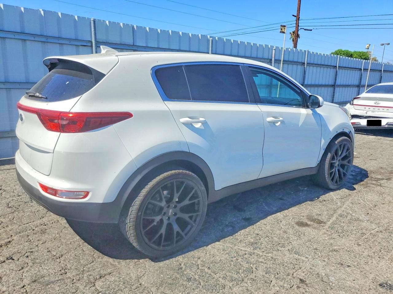 2019 KIA SPORTAGE LX
