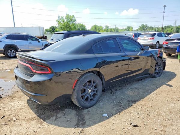 2016 DODGE CHARGER SXT