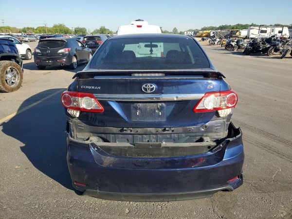 2013 TOYOTA COROLLA