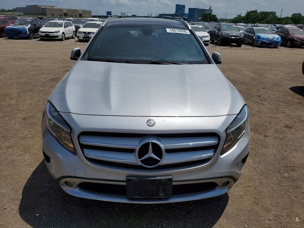 2017 MERCEDES-BENZ GLA GLA250-4M