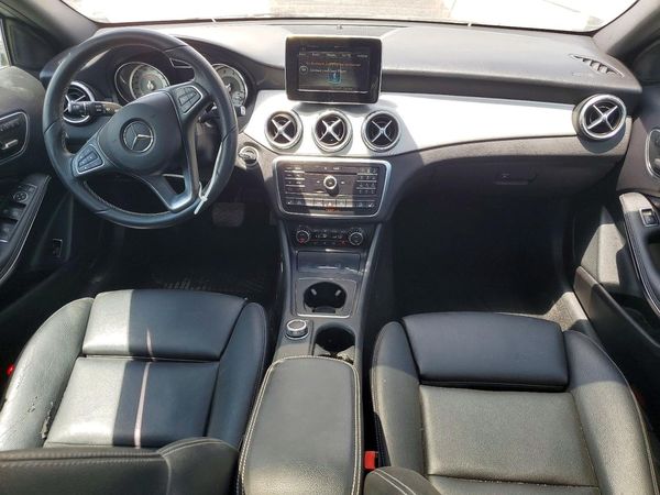2017 MERCEDES-BENZ GLA GLA250-4M