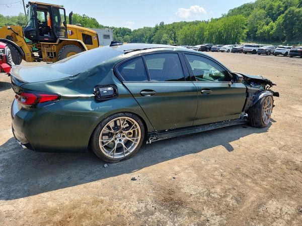 2022 BMW M5 CS