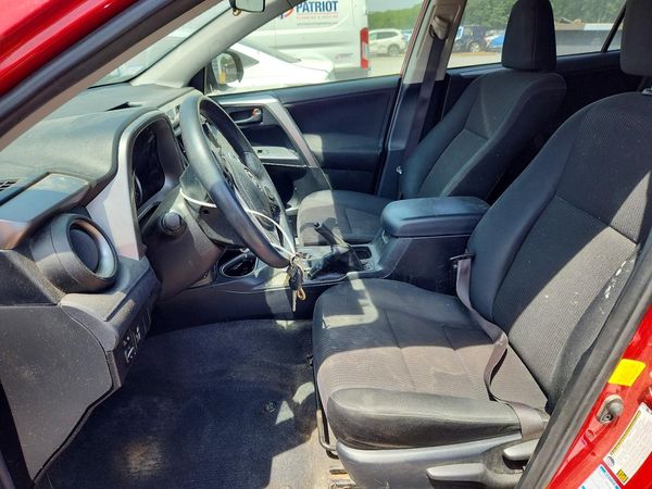 2016 TOYOTA RAV4