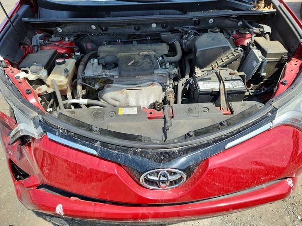 2016 TOYOTA RAV4