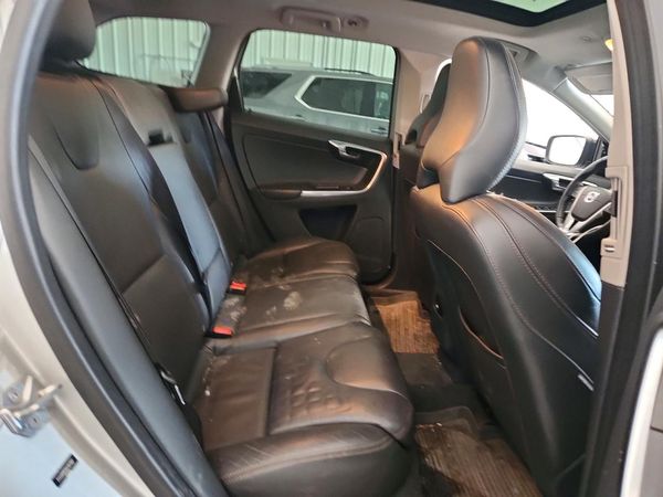 2017 VOLVO XC60 Dynamic