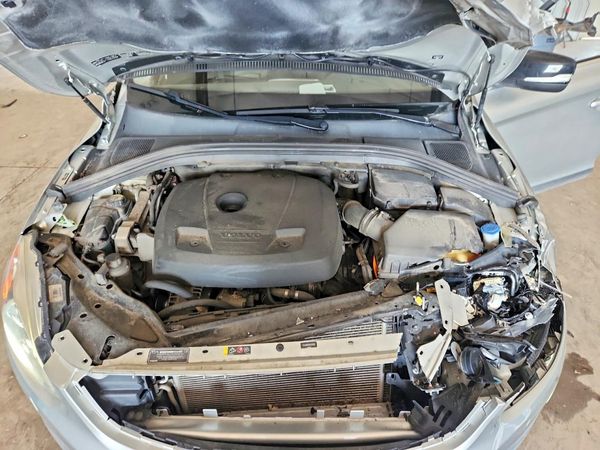 2017 VOLVO XC60 Dynamic