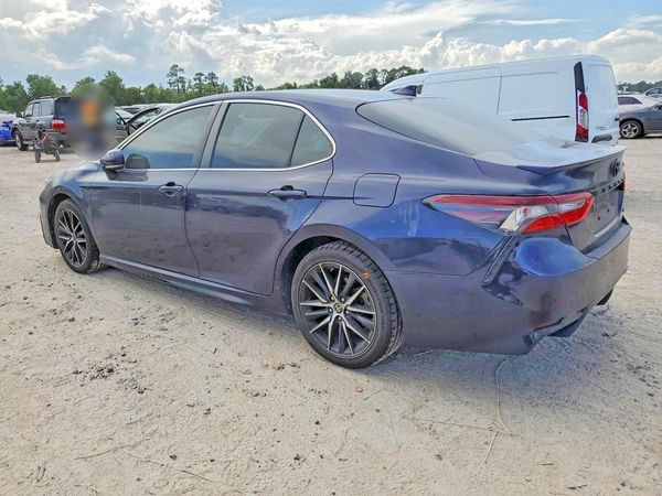 2022 TOYOTA CAMRY