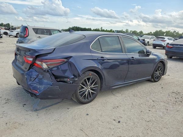 2022 TOYOTA CAMRY