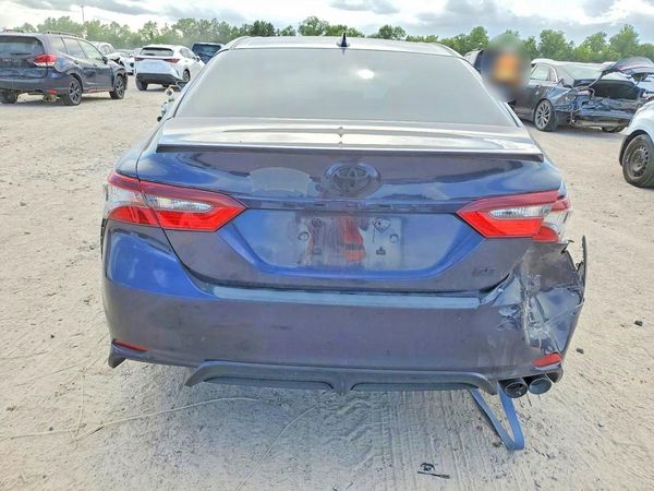 2022 TOYOTA CAMRY