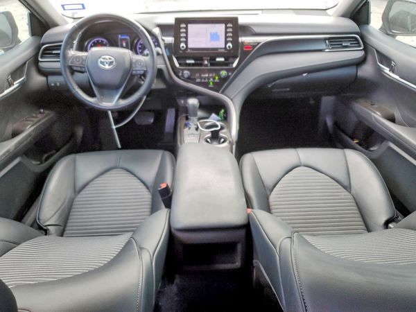 2022 TOYOTA CAMRY