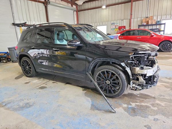 2020 MERCEDES-BENZ GLB GLB250