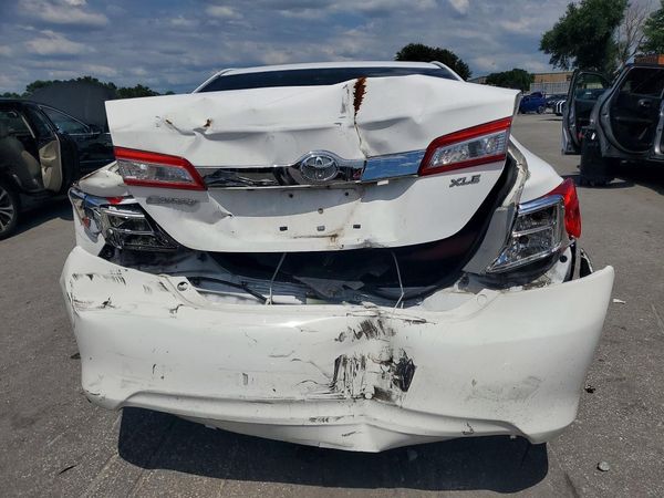 2013 TOYOTA CAMRY