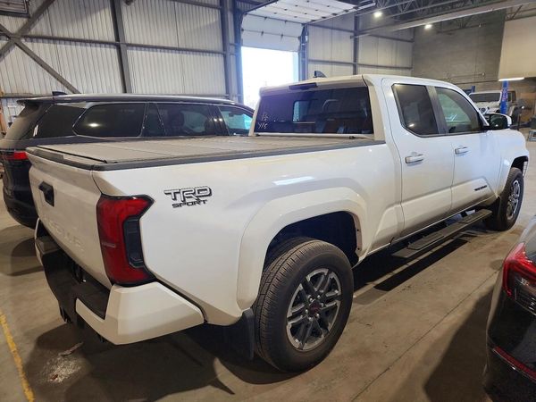 2024 TOYOTA TACOMA