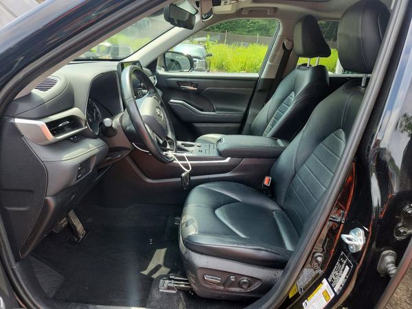 2021 TOYOTA HIGHLANDER