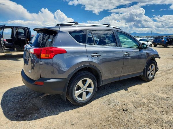 2015 TOYOTA RAV4 XLE (M Grade)