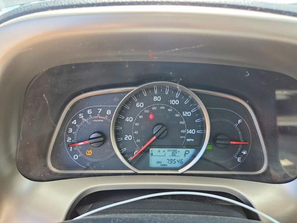 2015 TOYOTA RAV4 XLE (M Grade)