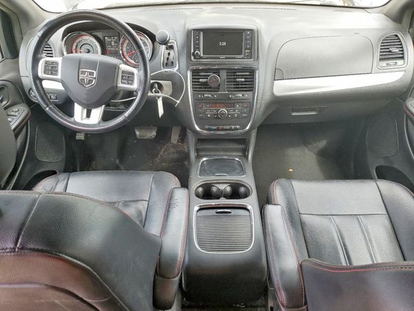2017 DODGE GRAND CARAVAN GT