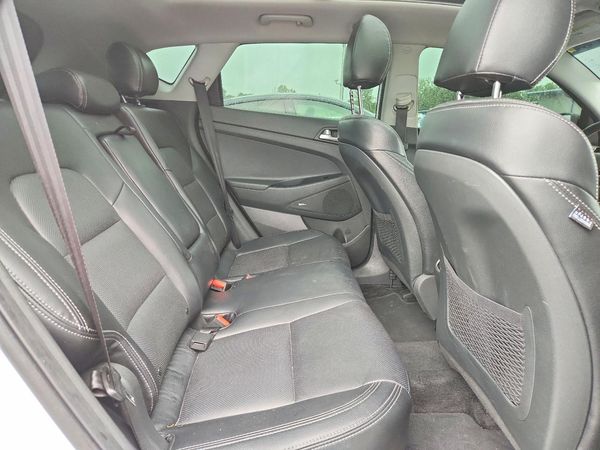 2019 HYUNDAI TUCSON