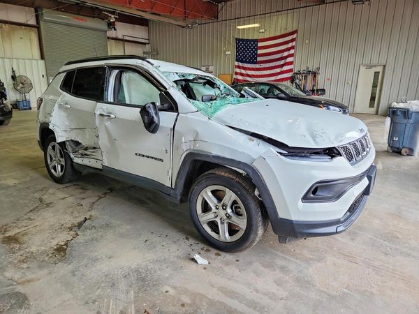 2023 JEEP COMPASS LATITUDE 4X4