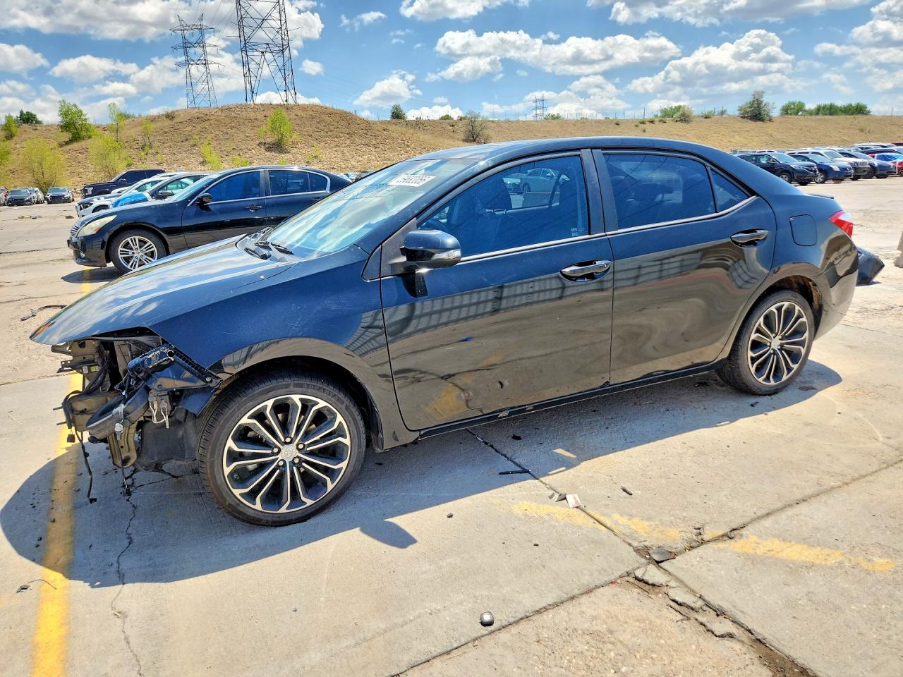 2015 TOYOTA COROLLA
