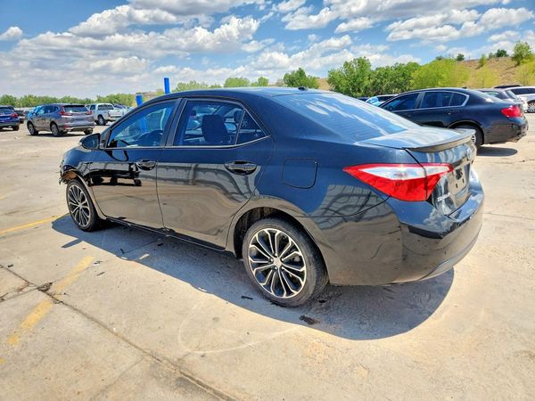 2015 TOYOTA COROLLA