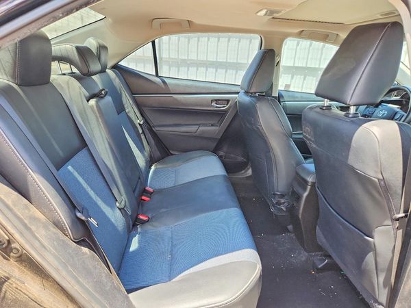 2015 TOYOTA COROLLA